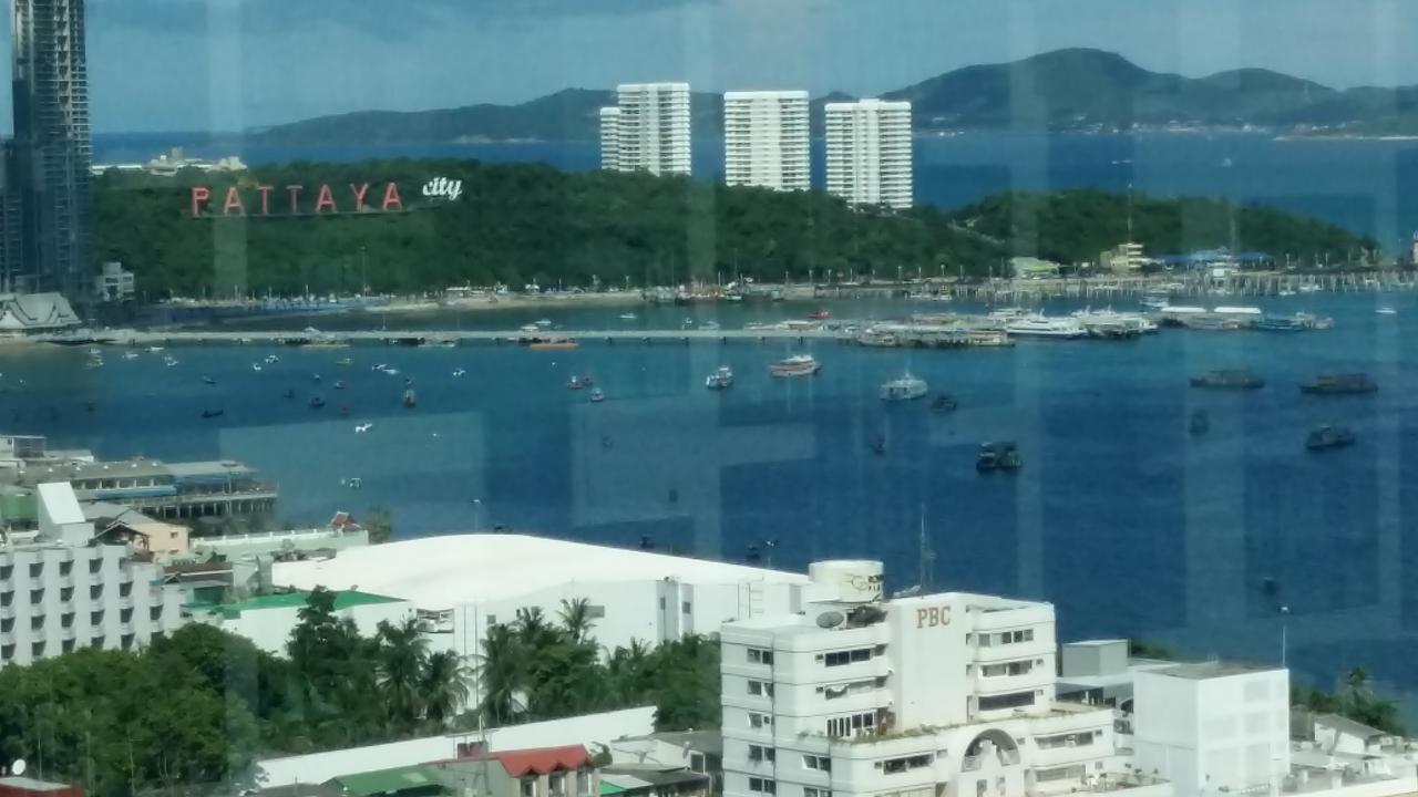 The Base Central Pattaya By Nkl Екстер'єр фото